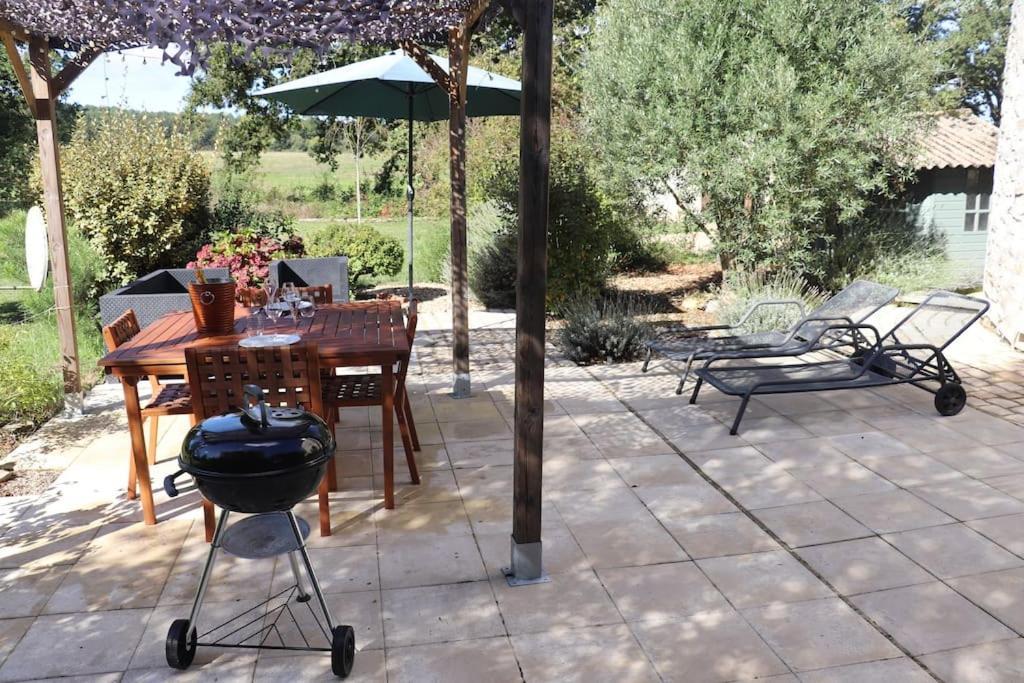 La Tour Du Perigord Villa Beaupouyet Екстериор снимка